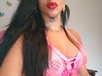 Hello guys! I am a happy Brazilian woman full of love to give.