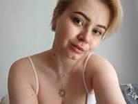 Hello, my name is Alice, I will be glad if we find common ground^^