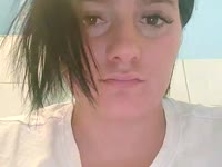 Jestem mamą mam lat 26 jestem tutaj bo lubię się dobrze bawić
