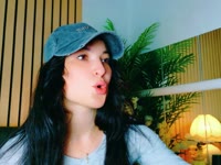 I’m the kind of person who mixes creativity with warmth, who loves learning and sharing, who’s reliable but also spontaneous. I care about the little details, but I’m also big-picture minded—I’m both grounding and uplifting.