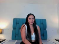 Young, cheerful Latina, eager to meet new people and explore new experiences. Friendly, sociable, and curious, always open to learning from each encounter and sharing unforgettable moments. Willing to take risks, maintaining an authentic attitude and an optimistic approach, letting myself be carried away by pleasure with my partner.