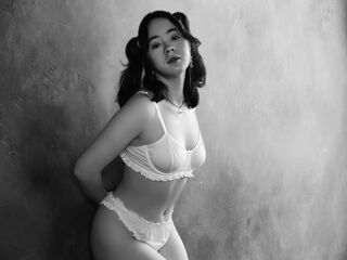 topless webcamgirl AislyFollin