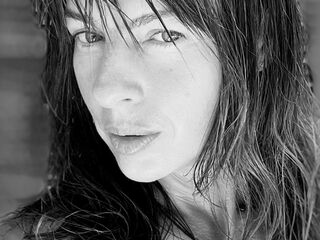 girl fingering shaved pussy AmazingNicole