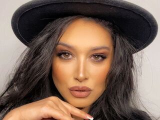 camslut fingering pussy AnnaBanks