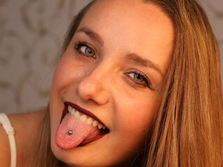 beautiful girl webcam BelleCox