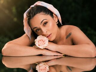 naked girl with cam BrunaMills