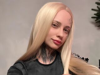 naughty cam picture JulianeVerdier