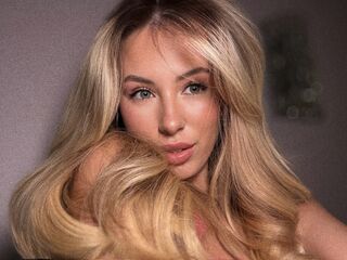 nude webcamgirl picture LeylaBlanc