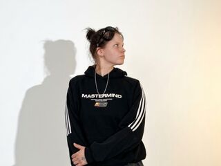 livecam chat ShielaVanhamlin