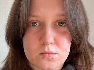 sexchat TieshaBevell