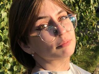 closeup cam VanessaTregilia