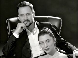 live couple webcam sex show AdelleandCrish