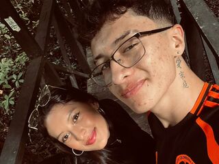 hot sex cam online IanandBrithany
