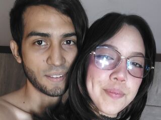 live chat room sex webcam LizzyAndMark