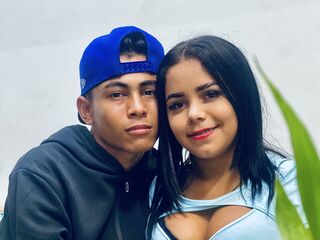 nude camgirl oral sex LunaAndFreddy