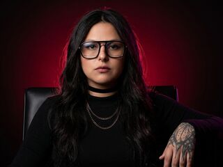 webcamgirl foot fetish chat room LuluCarmine