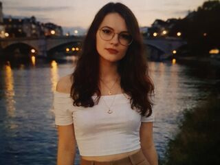 domina live cam sex MazeHistoria