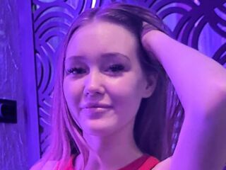 camgirl sexchat AddieRunk