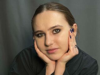 live sexcam AlanaHowlett