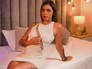 adult cam live AlannaBenz