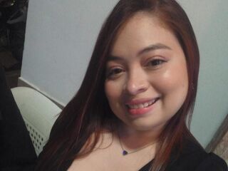 webcam babe chatroom AlannaThomas