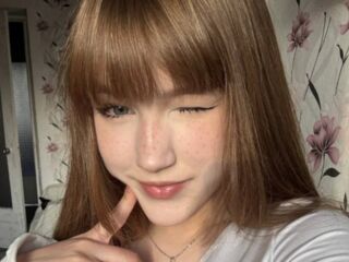 cam whore AlberthaBack