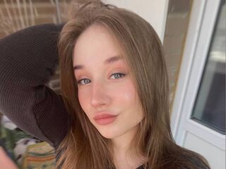 adult liveshow AliceTrenton