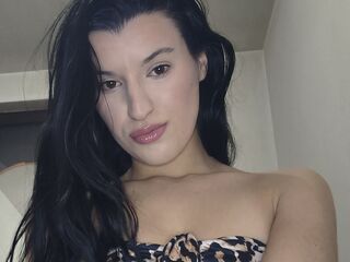 camslut naked AllanBelli