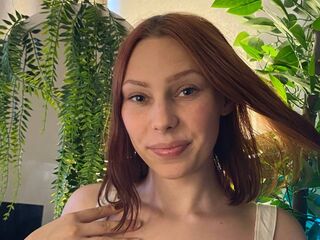 naked webcamgirl video AmandaLohan