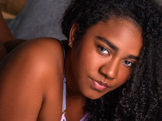 girl sex chat room AmaraRuiiz