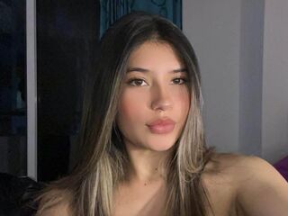 chat room live cam AmberCeballos