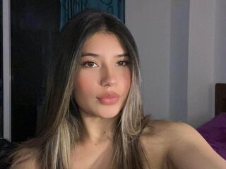 cam girl masturbating with sextoy AmberEvelyn
