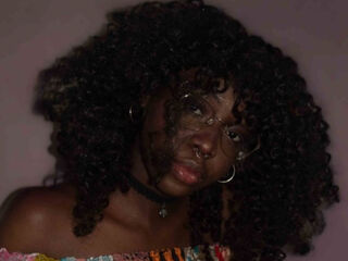 free cam picture AminetaDuke
