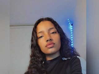 camgirl masturbating with sex toy Amymcalister