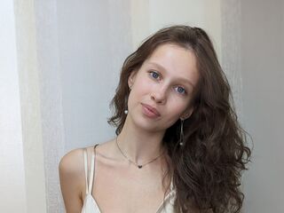 beautiful camgirl ArdithDagley