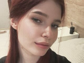 topless camgirl ArinaSholde