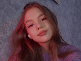 camslut topless ArleanWerling