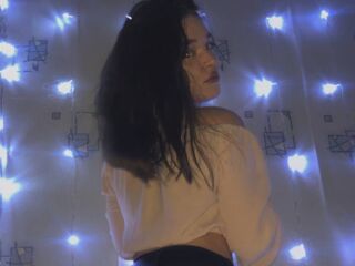 naked camgirl photo ArleighGrantham