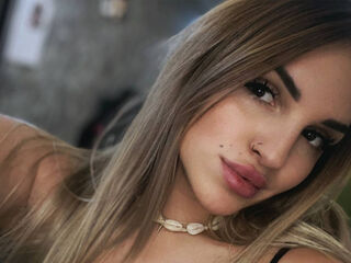 cam girl masturbating with sextoy AuroraPhillips