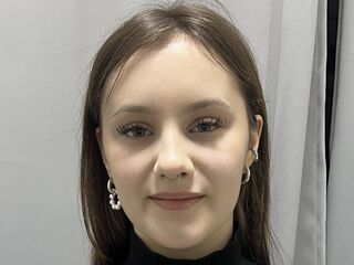 nude cam photo BattyDrake