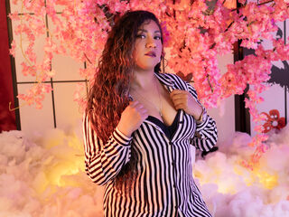 camgirl playing with dildo BelindaSeat