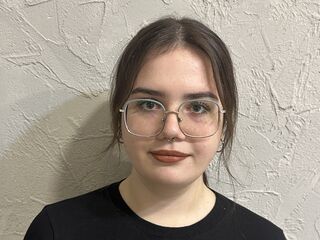 free web cam BettyWatkins