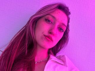 naughty video chat BrandieBeninati