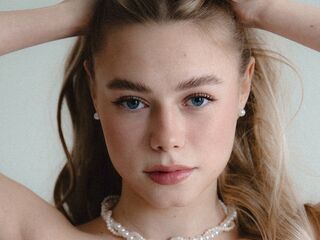 adult videochat cam BrittaniBrogren