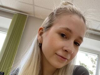 chatroom webcam picture BrittleDorget