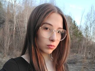 naughty camgirl masturbating with dildo CameronMugica
