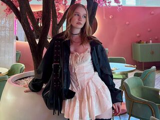 hot sex cam CandiFerretti