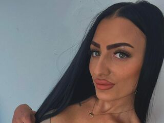 naked cam live CassyRoss