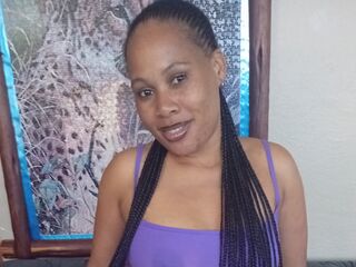 free chat room CathySimons