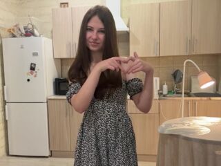 camgirl chat room CecilyStalley